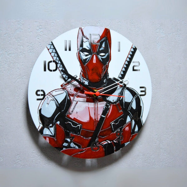 Deadpool Temalı Duvar Saati
