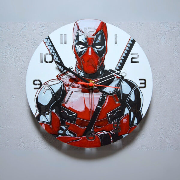 Deadpool Temalı Duvar Saati